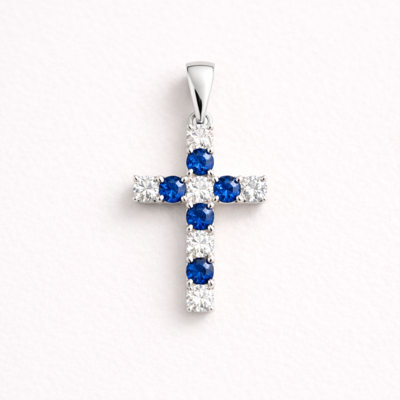 CRUZ CON BRILLANTE Y/O PIEDRA FINA