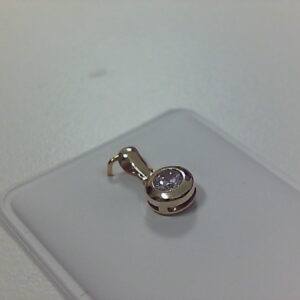 COLG. CIRC.  O/A CHATON 4 MM CON REASA