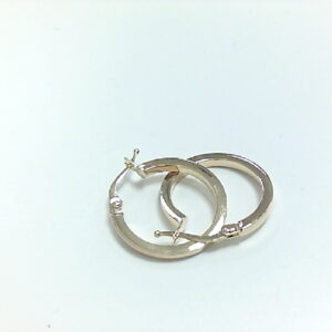 CRIOLLA O/A 15MM TUBO CUADRADO