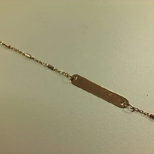 NMO O/A CADENA BARRITAS PLAQUITA RECT.