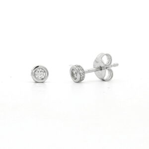 BRI. 0.18 CT CHATON PRESION OB