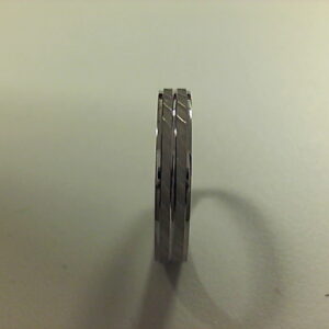 ALIANZA O/B FACETADO 4 MM