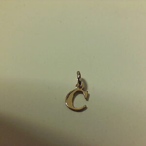 COLG. O/A LETRA C 8 MM