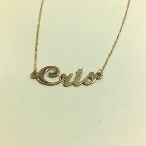 NOMBRE CRIS LETRA LIGADA CON CADENA