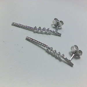 PTE. BRI. 0.28 CT O/B BARRITA ZIGZAG PRE