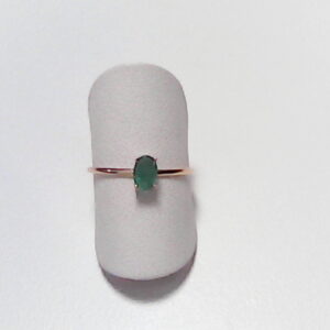 AN. ESMERALDA TALLA OVAL GRAPA O/A
