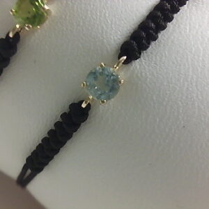 PUL. O/A 9 KT TOPACIO AZUL MACRAME